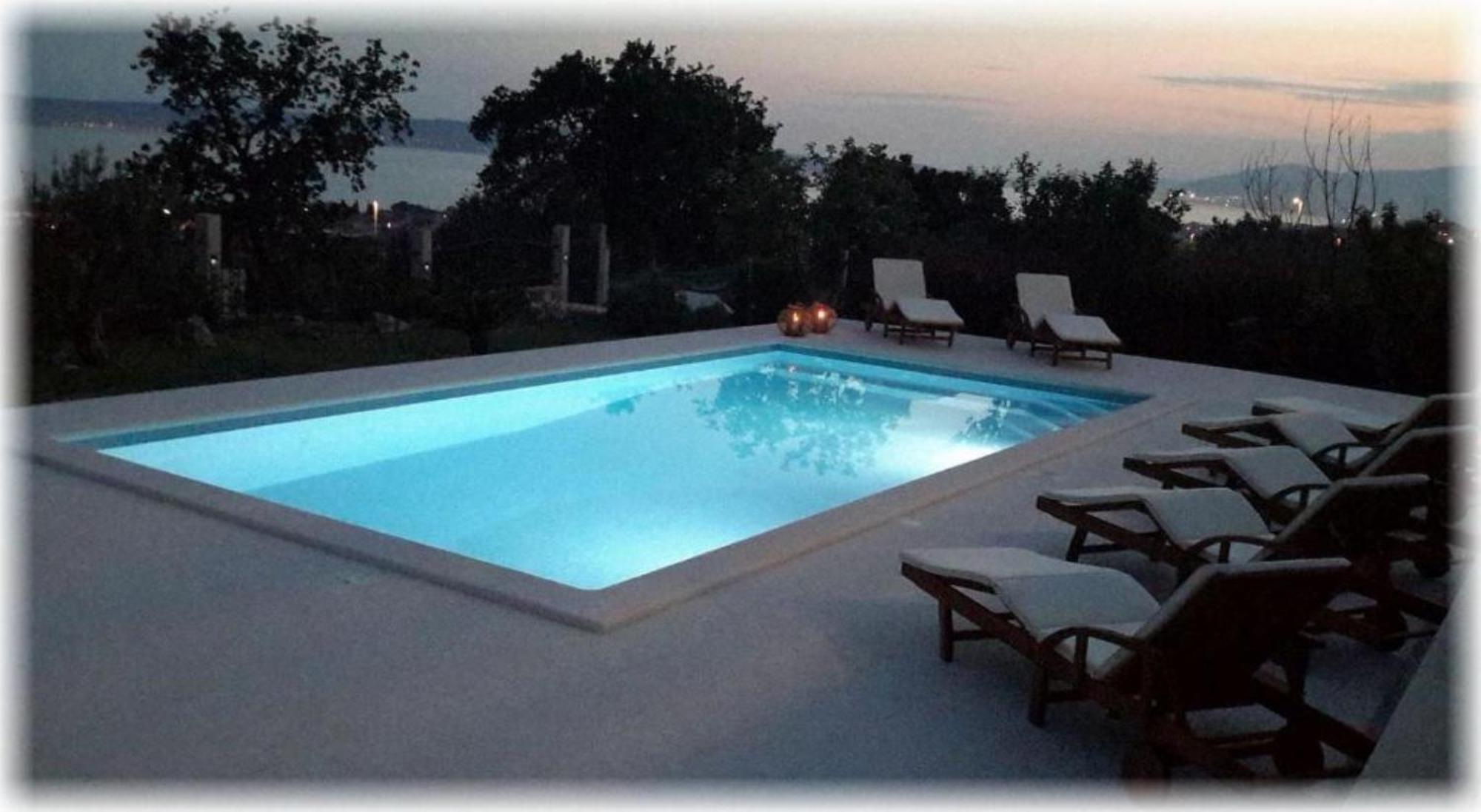 Luxury Villa Castrum Kastela Exterior photo
