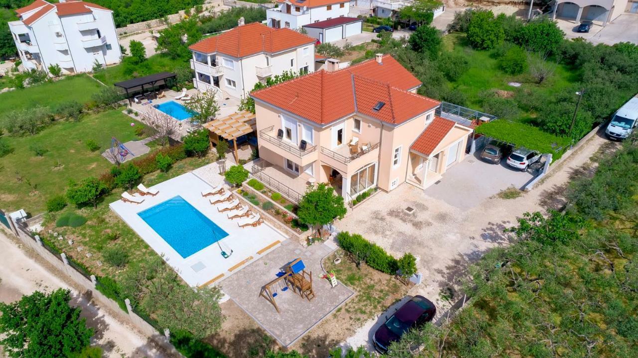 Luxury Villa Castrum Kastela Exterior photo